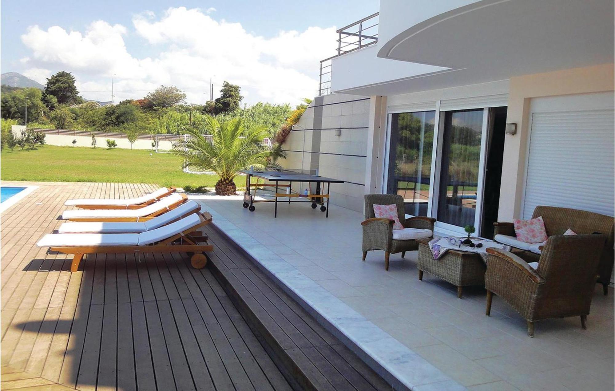 Lovely Home In Preveza With Outdoor Swimming Pool Kanali  Zewnętrze zdjęcie